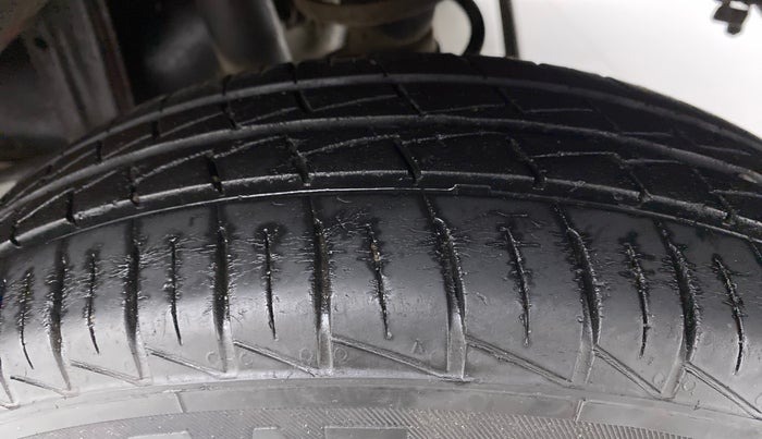 2019 Maruti Alto LXI, Petrol, Manual, 20,904 km, Left Rear Tyre Tread