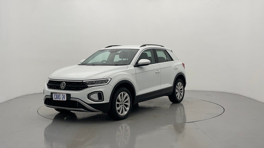 Left Front Diagonal (45- Degree) View