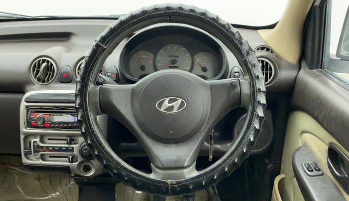 2013 Hyundai Santro Xing GL PLUS, CNG, Manual, 50,190 km, Steering Wheel Close Up