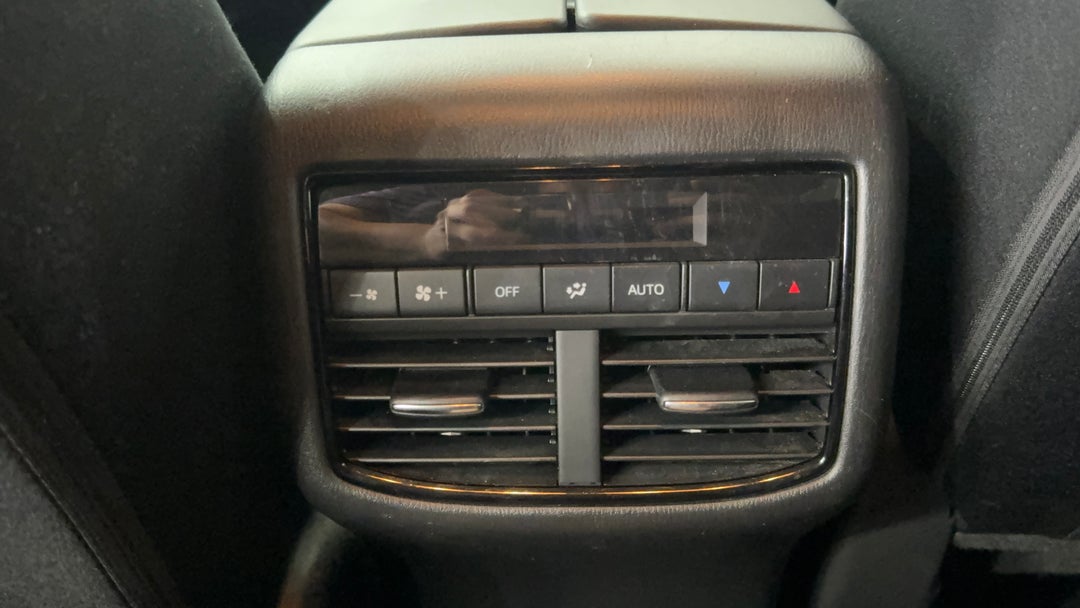 Rear A/C Vent