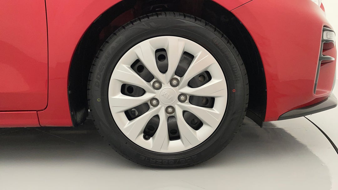 2020 Kia Cerato S, Automatic, 65031 km, Right Front Wheel