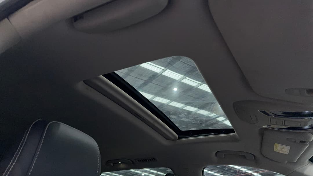 Interior Sunroof/Moonroof