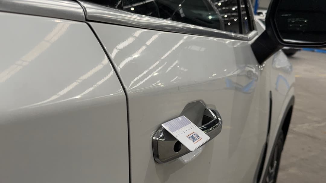 Doors Front RHS Dent