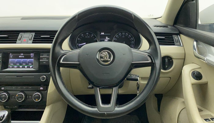 2016 Skoda Octavia AMBITION 1.4 TSI, Petrol, Manual, 12,345 km, Steering Wheel Close Up