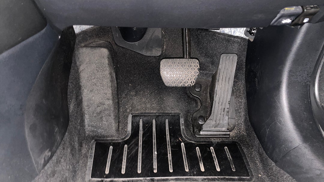 Pedals and Footmat