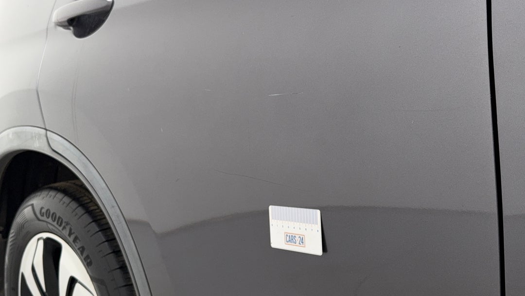 Doors Rear RHS Scratch