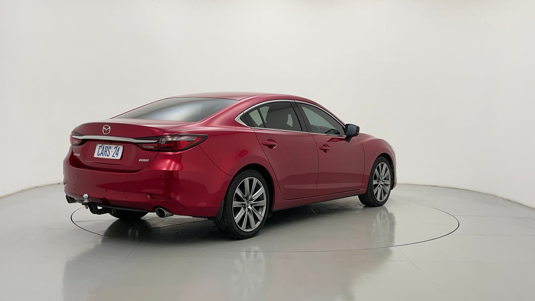 Right Back Diagonal (45- Degree) View