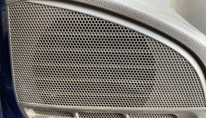 2014 Volkswagen Vento HIGHLINE 1.6 MPI, Petrol, Manual, 71,053 km, Speaker