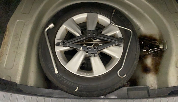 2013 Toyota Corolla Altis GL PETROL, Petrol, Manual, 70,812 km, Spare Tyre
