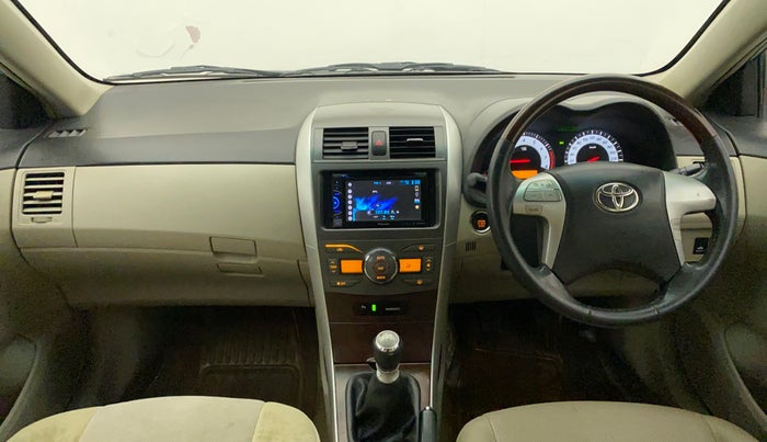 2013 Toyota Corolla Altis GL PETROL, Petrol, Manual, 70,812 km, Dashboard