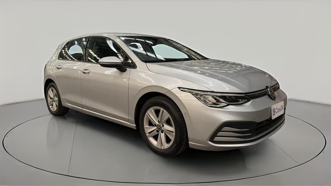 2021 Volkswagen Golf 110tsi, Automatic, 44124 km, Right Front Diagonal (45- Degree) View