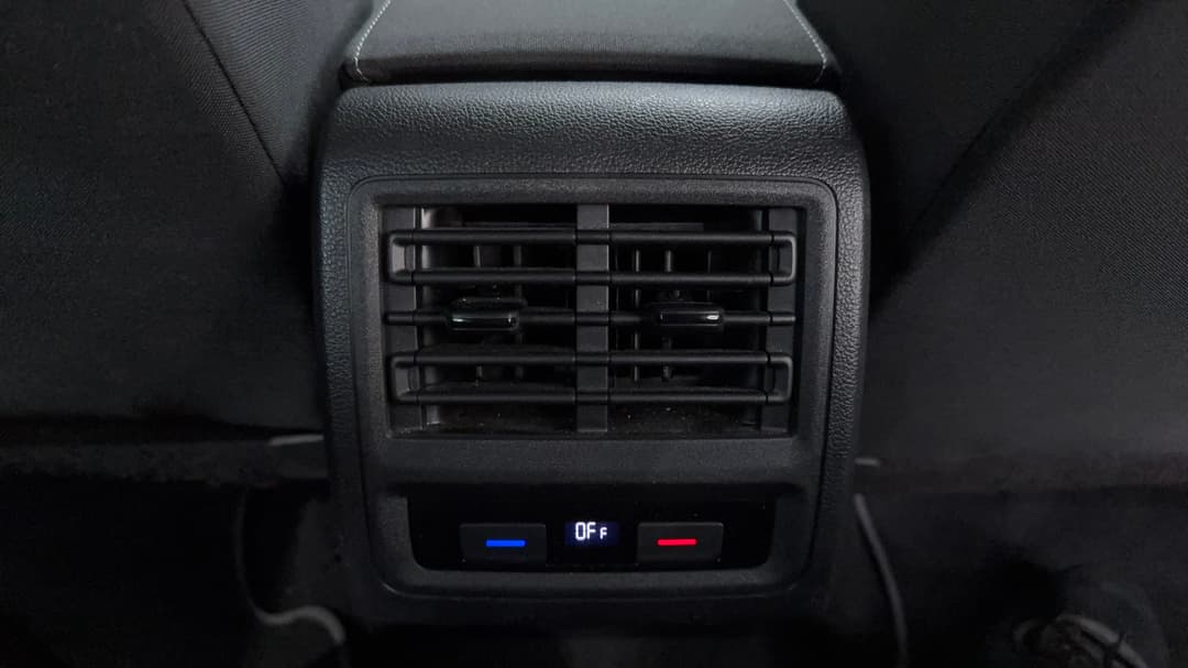 2021 Volkswagen Golf 110tsi, Automatic, 44124 km, Rear A/C Vent