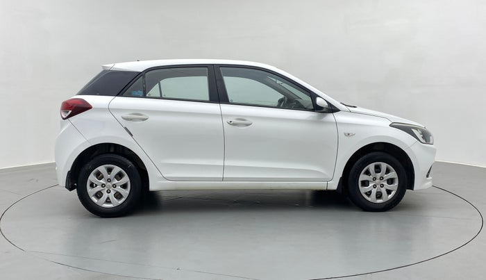 2014 Hyundai Elite i20 MAGNA 1.2, Petrol, Manual, 67,856 km, Right Side View