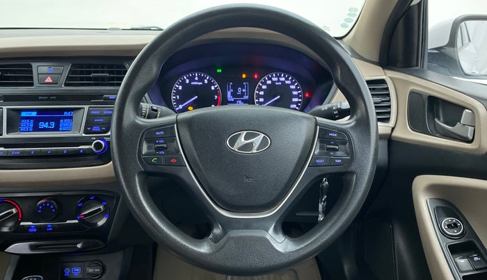 2014 Hyundai Elite i20 MAGNA 1.2, Petrol, Manual, 67,856 km, Steering Wheel Close Up