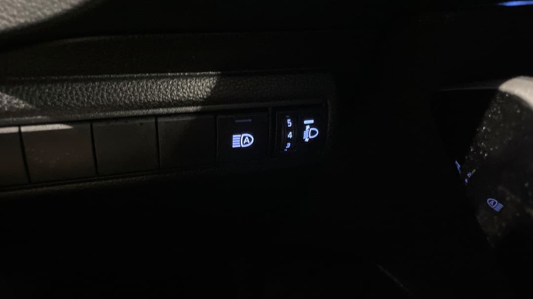 2021 Toyota Corolla Zr, Automatic, 46097 km, Utility Switches/Buttons