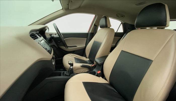 2016 Hyundai Elite i20 ASTA 1.2 (O), Petrol, Manual, 55,703 km, Right Side Front Door Cabin