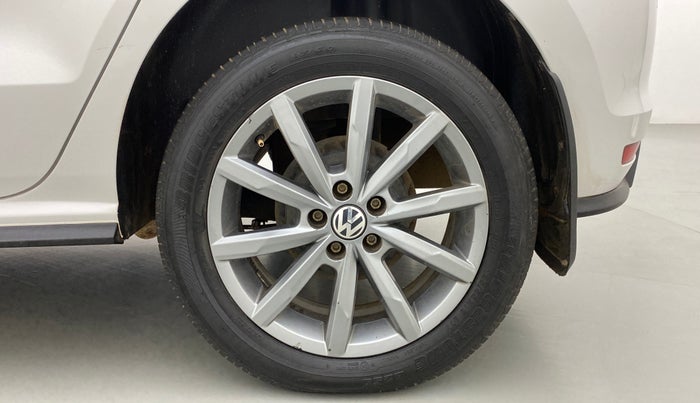 2020 Volkswagen Polo HIGHLINE PLUS 1.0 TSI MT, Petrol, Manual, 97,448 km, Left Rear Wheel