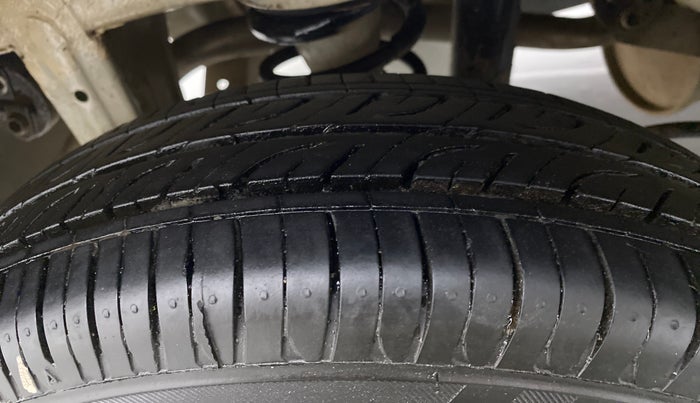 2019 Maruti Alto LXI CNG, CNG, Manual, 75,289 km, Right Rear Tyre Tread