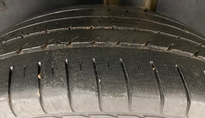 2019 MG HECTOR SHARP 2.0 DIESEL, Diesel, Manual, 30,490 km, Left Rear Tyre Tread