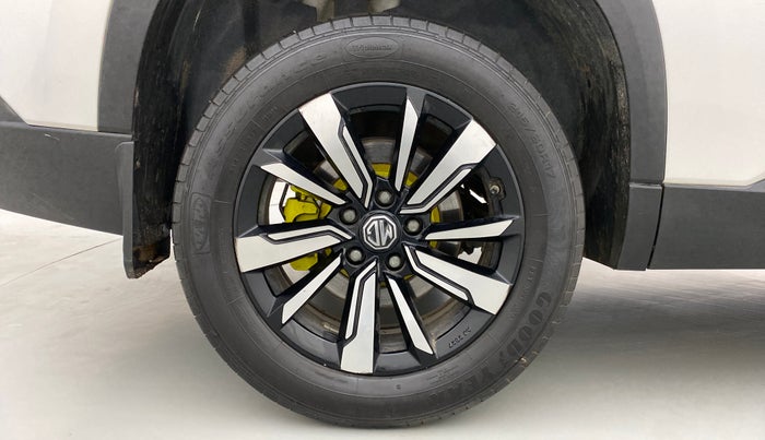 2019 MG HECTOR SHARP 2.0 DIESEL, Diesel, Manual, 30,490 km, Right Rear Wheel