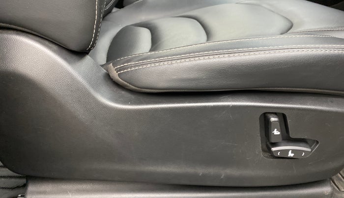 2019 MG HECTOR SHARP 2.0 DIESEL, Diesel, Manual, 30,490 km, Driver Side Adjustment Panel