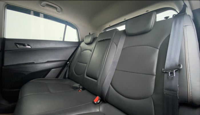 2017 Hyundai Creta 1.6 SX (O) CRDI, Diesel, Manual, 25,406 km, Right Side Rear Door Cabin