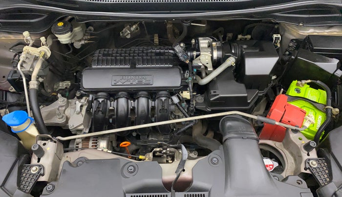 2017 Honda WR-V 1.2L I-VTEC VX MT, Petrol, Manual, 1,04,509 km, Open Bonet