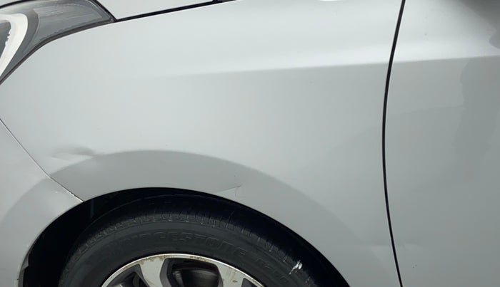 2015 Hyundai Xcent SX AT 1.2 (O), Petrol, Automatic, 52,881 km, Left fender - Slightly dented