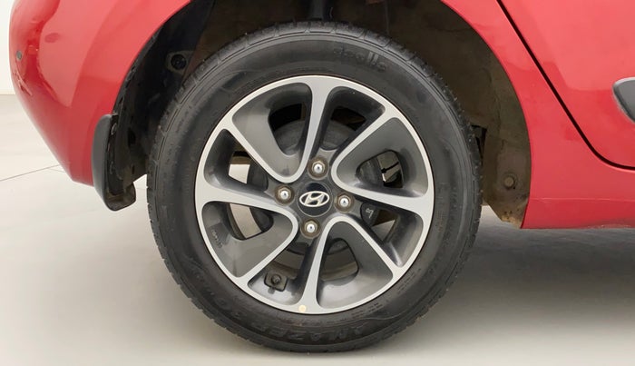 2017 Hyundai Grand i10 ASTA 1.2 KAPPA VTVT, Petrol, Manual, 33,680 km, Right Rear Wheel