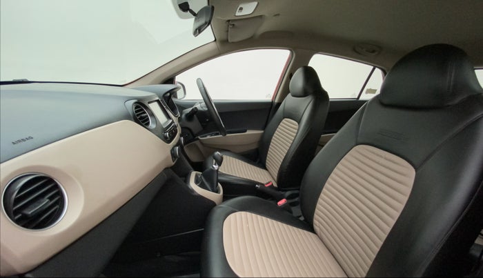 2017 Hyundai Grand i10 ASTA 1.2 KAPPA VTVT, Petrol, Manual, 33,680 km, Right Side Front Door Cabin