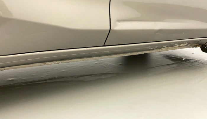 2018 Datsun Go Plus T, Petrol, Manual, 46,562 km, Right running board - Slightly dented