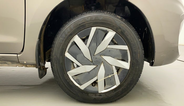 2018 Datsun Go Plus T, Petrol, Manual, 46,562 km, Right Front Wheel