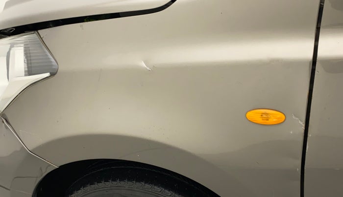2018 Datsun Go Plus T, Petrol, Manual, 46,562 km, Left fender - Slightly dented