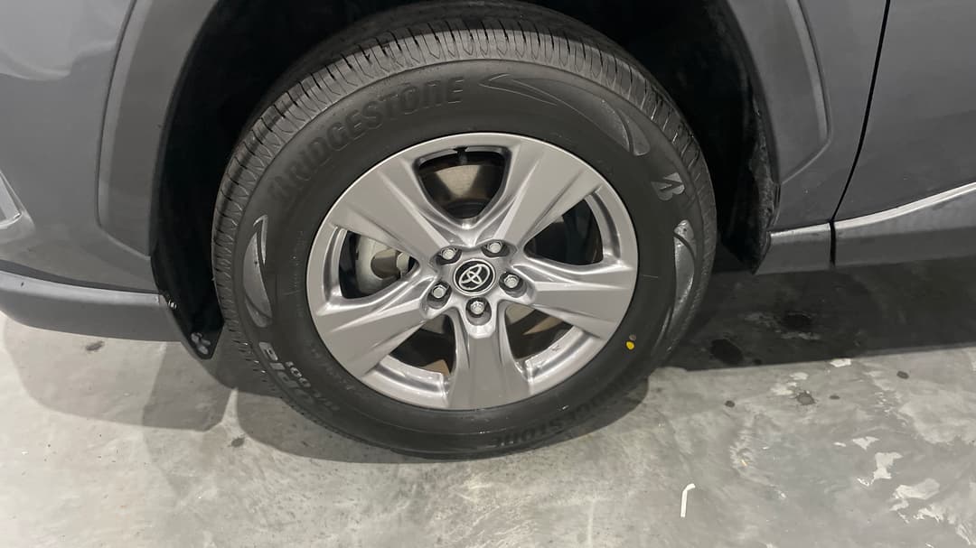 2022 Toyota RAV4 Gx (2WD) Hybrid, Automatic, 24671 km, Left Front Wheel