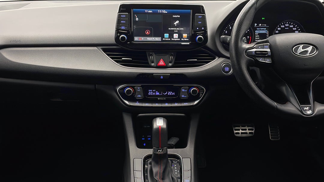 2020 Hyundai i30 N Line, Automatic, 19140 km, Center Console