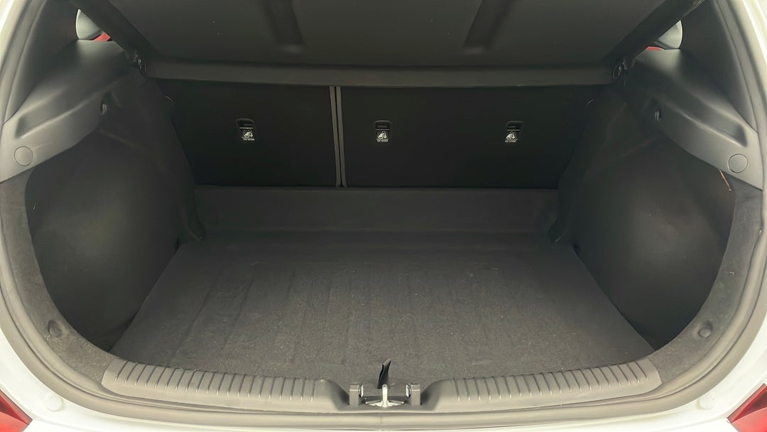 2020 Hyundai i30 N Line, Automatic, 19140 km, Boot Inside View