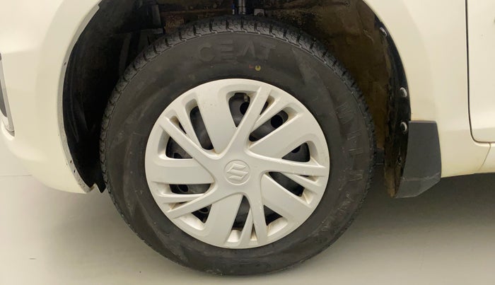 2015 Maruti Swift VXI, Petrol, Manual, 65,318 km, Left Front Wheel