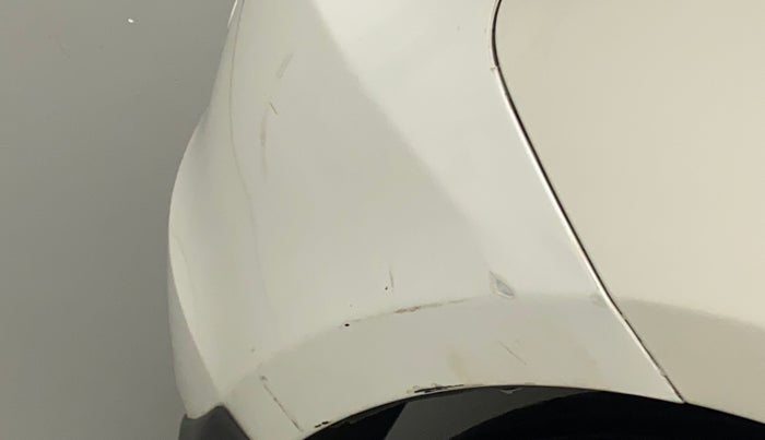 2015 Maruti Swift VXI, Petrol, Manual, 65,318 km, Rear bumper - Minor scratches