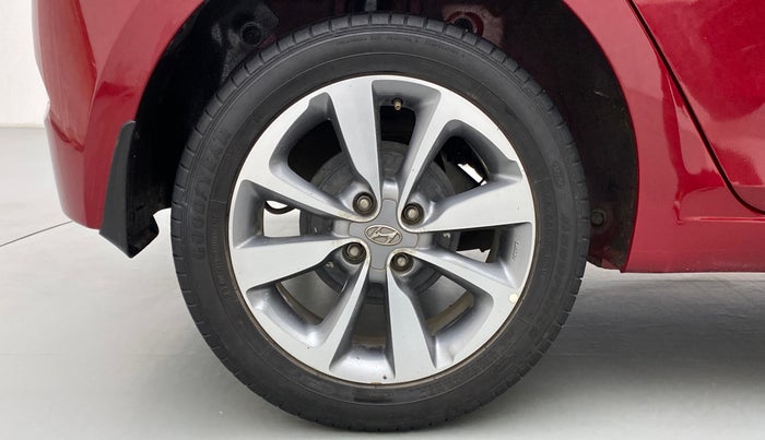 2017 Hyundai Elite i20 ASTA 1.2 DUAL TONE, Petrol, Manual, 38,685 km, Right Rear Wheel