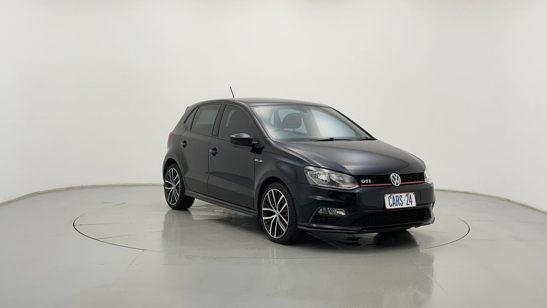 2017 Volkswagen Polo Gti, Automatic, 102754 km, Right Front Diagonal (45- Degree) View
