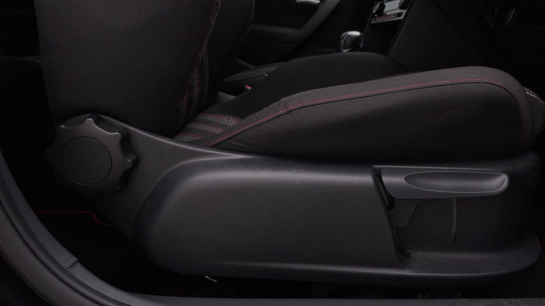 2017 Volkswagen Polo Gti, Automatic, 102754 km, Drivers Side Adjustment Panel