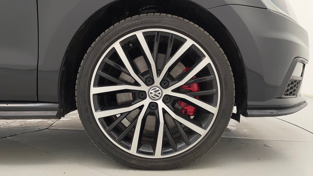 2017 Volkswagen Polo Gti, Automatic, 102754 km, Right Front Wheel
