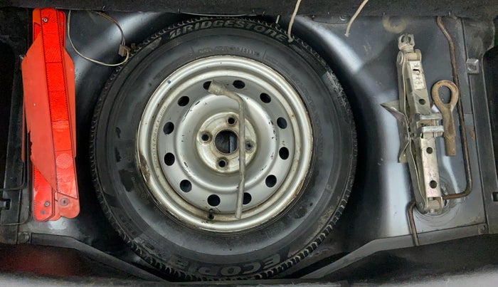 2012 Maruti Swift VDI, Diesel, Manual, 95,549 km, Spare Tyre