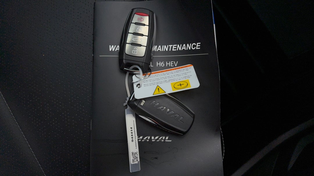 2024 GWM Haval H6 Ultra Hybrid, Automatic, 24379 km, Key Close-up