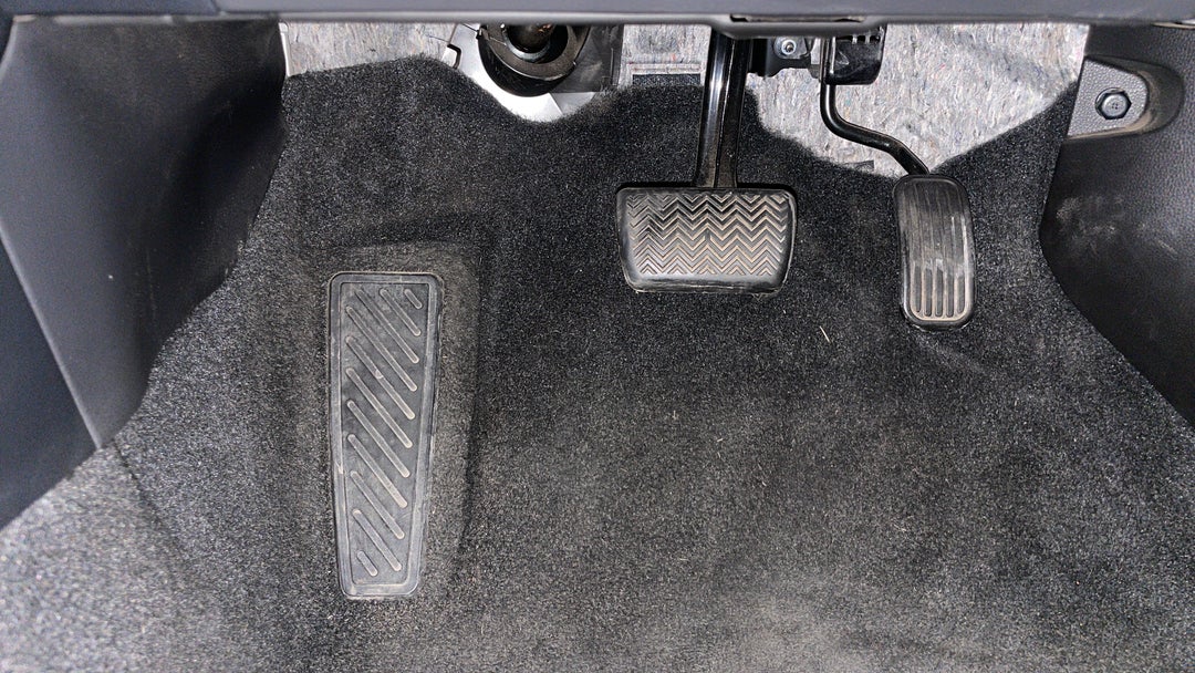 2022 Toyota Corolla Ascent Sport Hybrid, Automatic, 46837 km, Pedals and Footmat