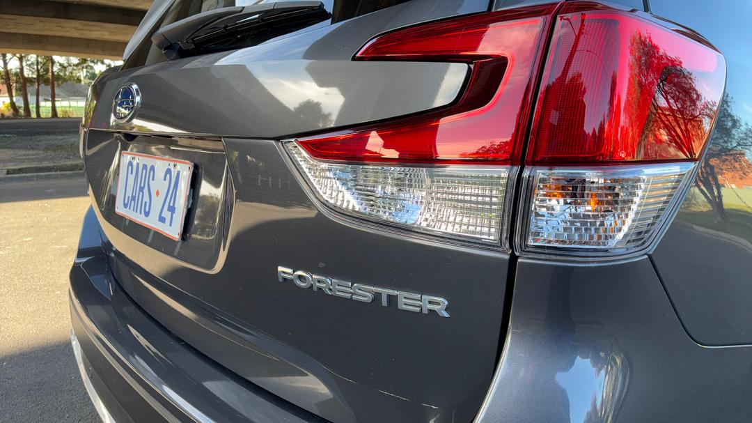 2021 Subaru Forester 2.5i-s (awd), Automatic, 26560 km, Badge (Boot Right Side)