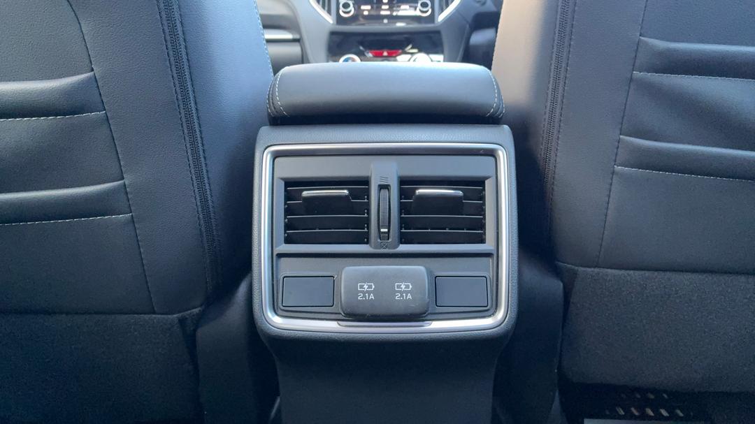 2021 Subaru Forester 2.5i-s (awd), Automatic, 26560 km, Rear A/C Vent