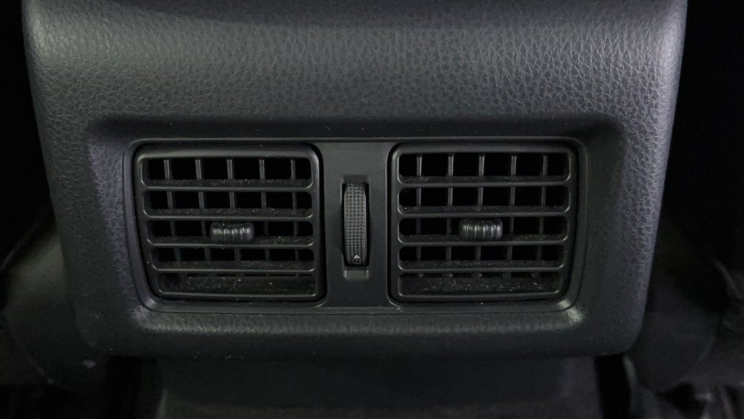 Rear A/C Vent