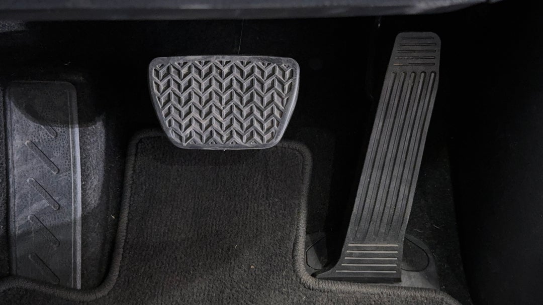 Pedals and Footmat