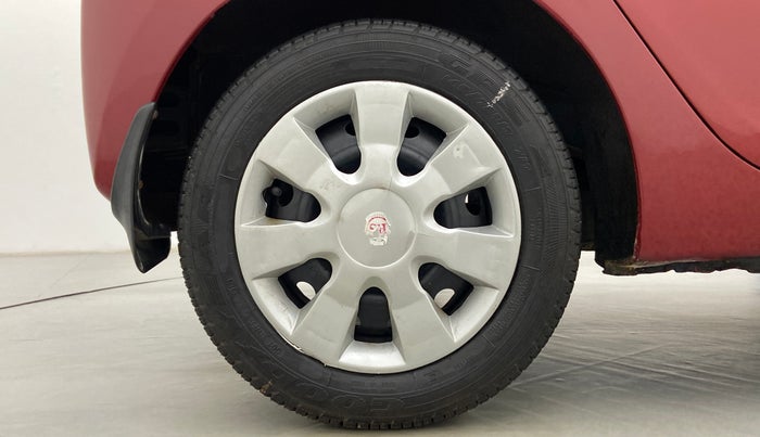 2015 Hyundai Eon MAGNA PLUS, Petrol, Manual, 46,052 km, Right Rear Wheel